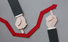 Illustration of growth and decline